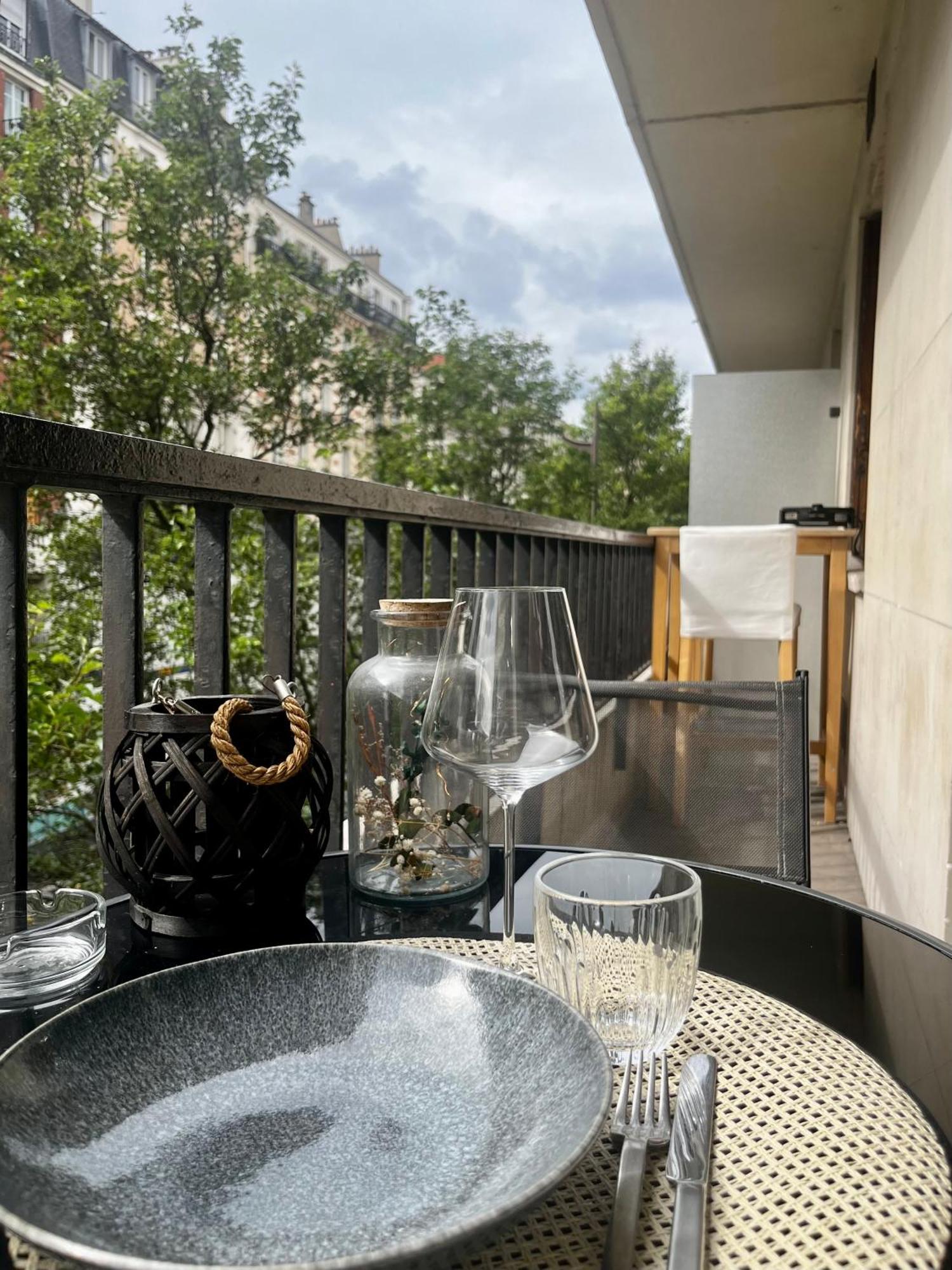Appartement Lumineux Au Coeur De Paris Luaran gambar